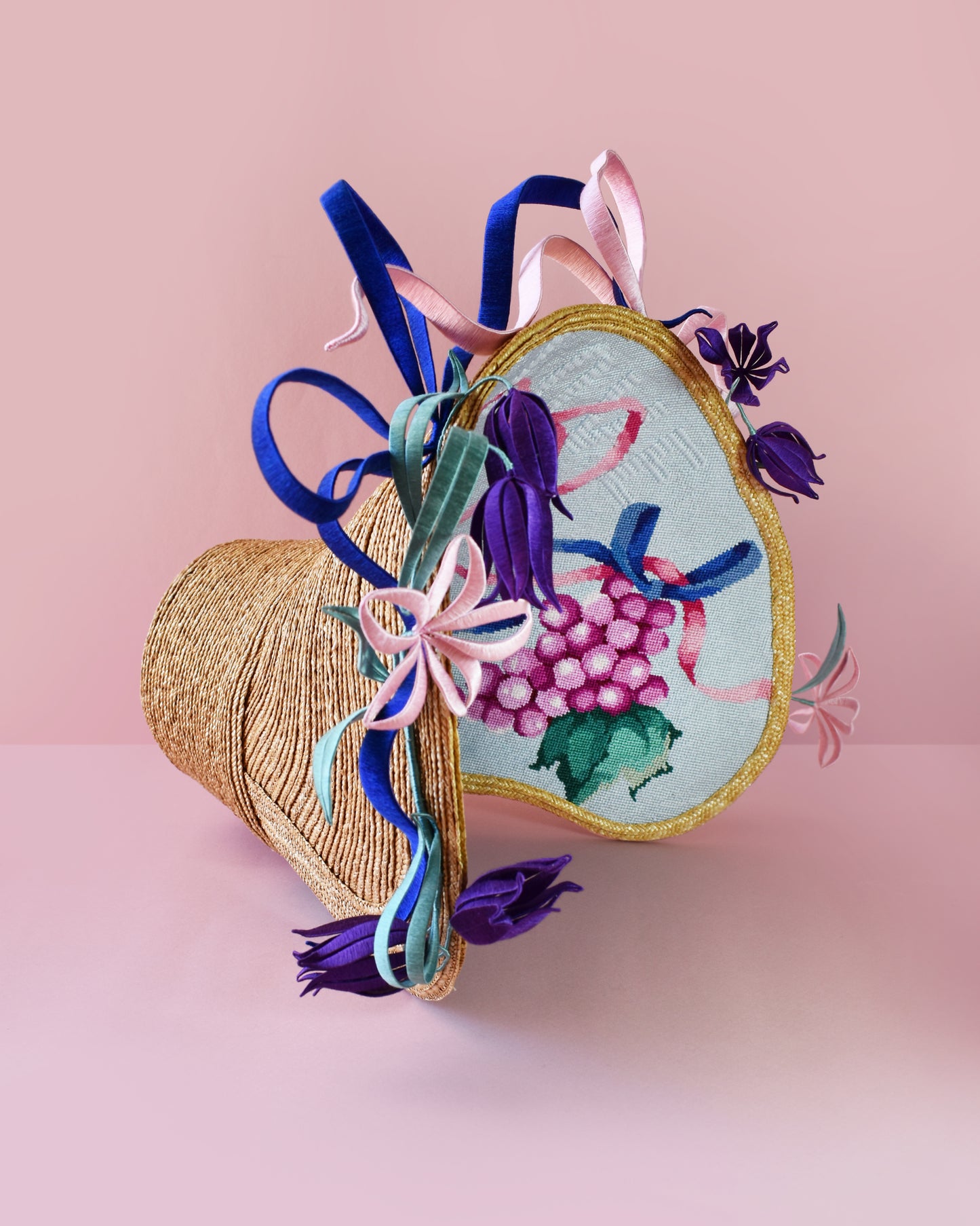 VICTORIAN LOVE Bonnet